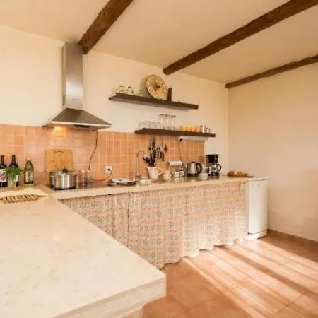 Wunderschoene Steinvilla Mit Privatem Garten Casa vacanze