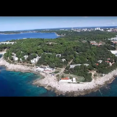 Wunderschoene Steinvilla Mit Privatem Garten Holiday home Pula